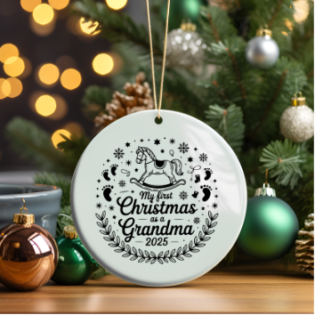 My First Christmas as a Grandma ..... ceramic bauble
