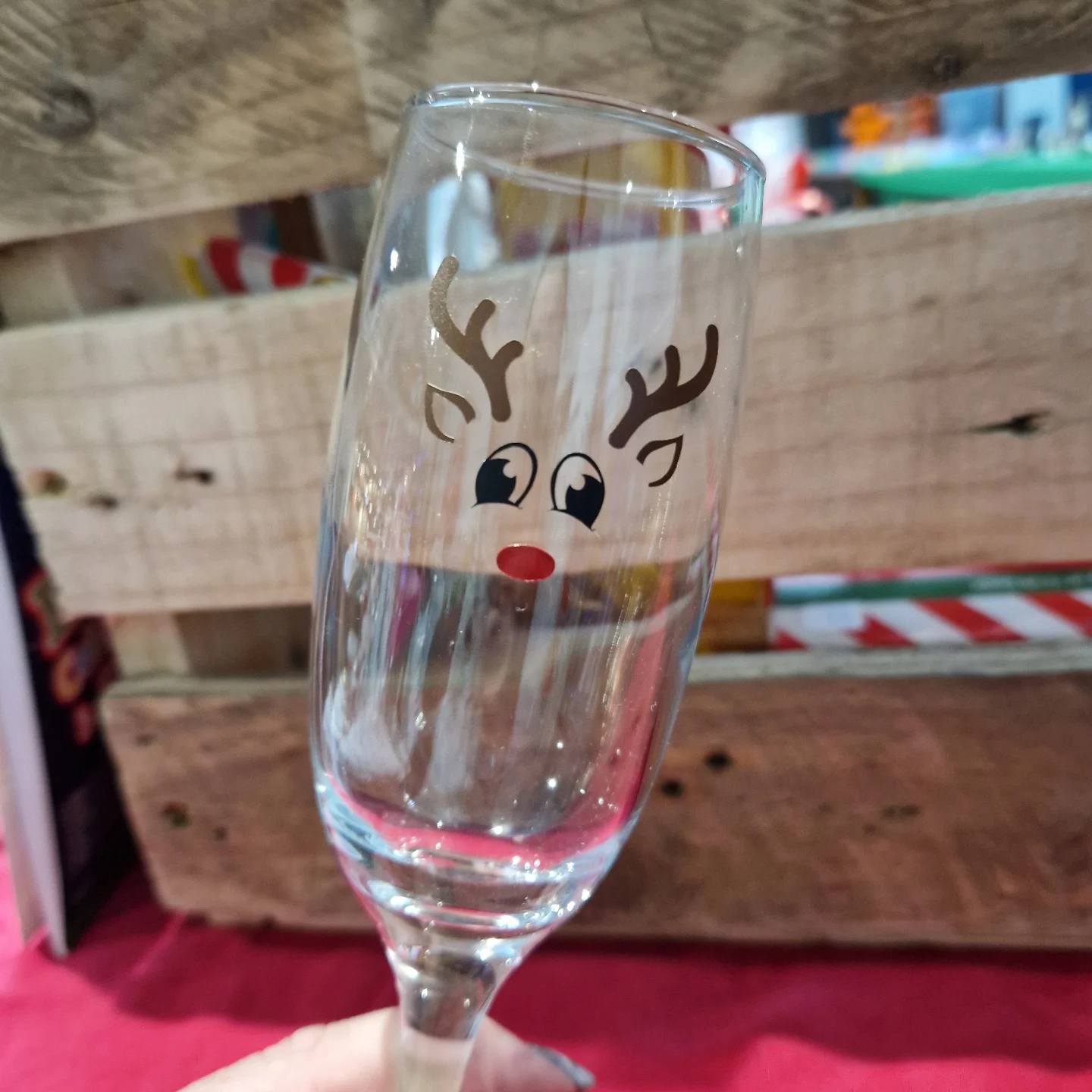Reindeer Style Vinyl Prosecco Glass – Festive Christmas Drinkware
